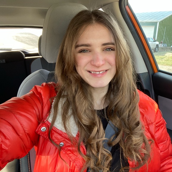 Meet your Posher, Moriah - Picture 1 of 1